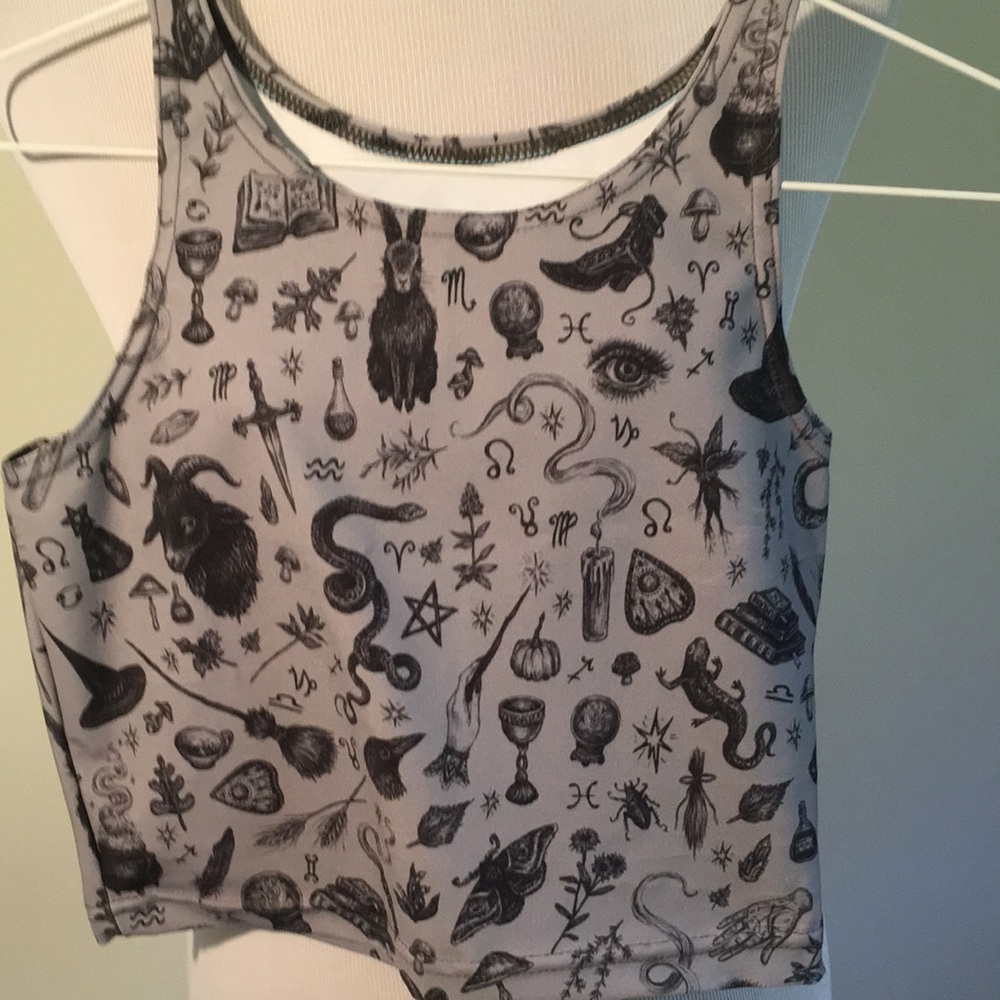 NWOT Occult Tank